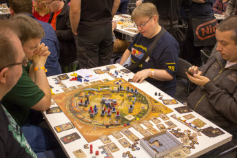 wpid4868-20151009151304_20151009151304-Spiel-2015-Essen-8230_.jpg